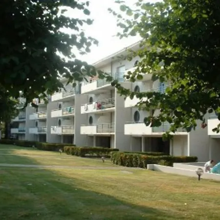 Avec Terrasse Et Parking, Proche Et Port - Fr-1-551-25 La Rochelle (Charente-Maritime)